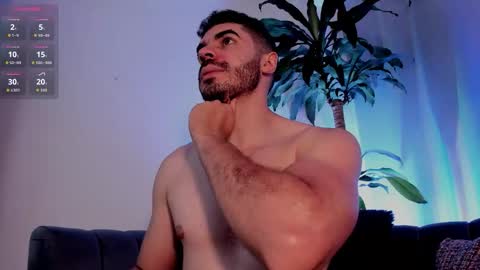 Axel Thompsom online show from 12.18.25