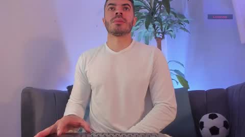 Axel Thompsom online show from 01.14.26