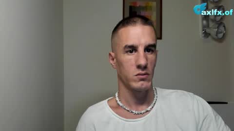 Axl online show from 10.21.25