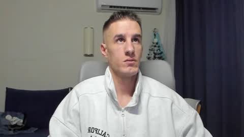 Axl online show from 01.09.26