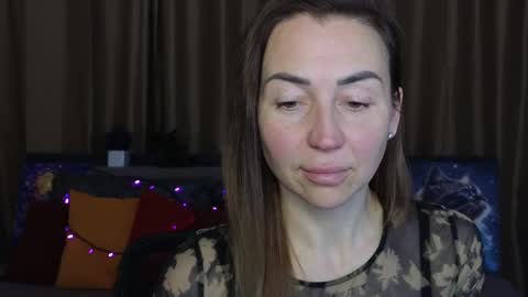 Jully online show from 02.22.25