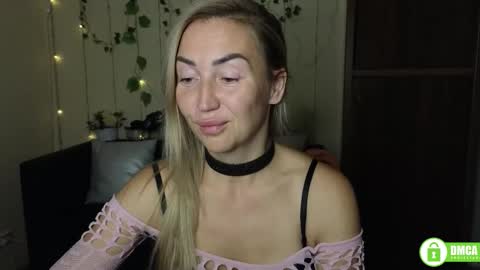 Jully online show from 09.12.25