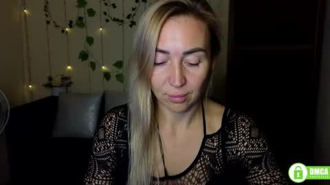 Jully online show from 10.04.25