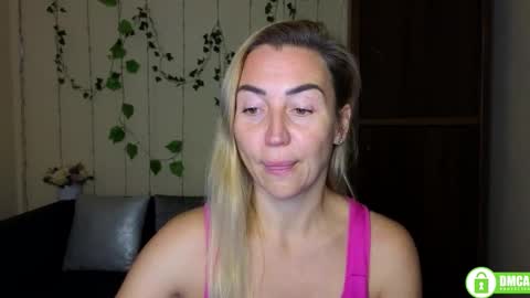 Jully online show from 11.02.25