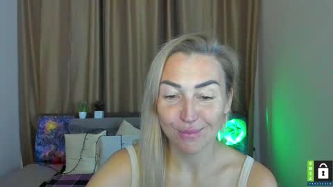 Jully online show from 11.08.25