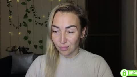 Jully online show from 11.10.25