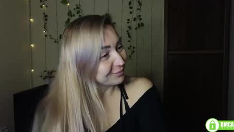 Jully online show from 12.20.25