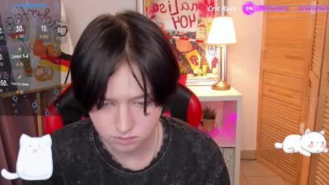 Snapshot of ayakskalermons chatting on 09.28.25 ayaks online show from 09.28.25