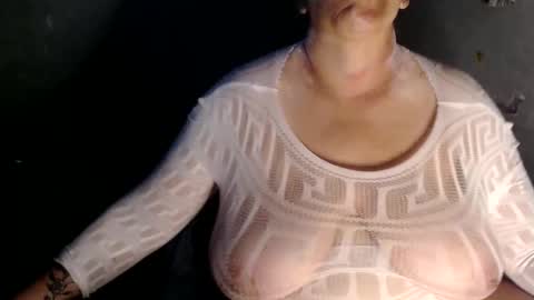 Snapshot of ayantipondz69 chatting on 10.25.25 ayantipondz69 online show from 10.25.25