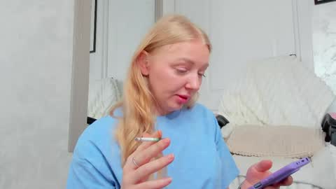 Snapshot of ayaye_ chatting on 06.07.26 SundyRose online show from 06.07.26