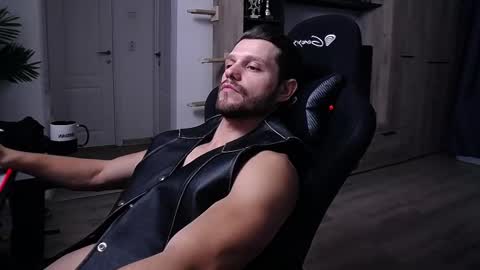 Snapshot of aydanblakeofficial chatting on 11.12.25 Aydan Blake Official online show from 11.12.25