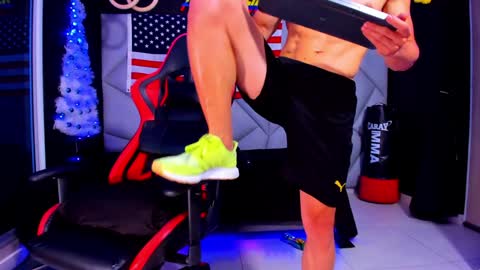 Ayden Miller online show from 01.05.25