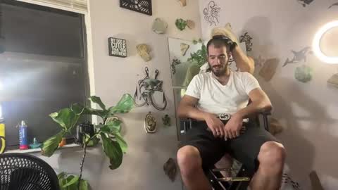 Snapshot of ayeboyyy92 chatting on 02.24.25 Erinn online show from 02.24.25