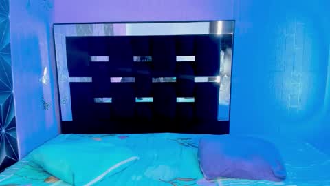 Mariana online show from 10.31.25