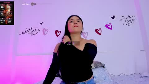 Snapshot of ayheleen_sexygirl3 chatting on 03.28.26 Mariana online show from 03.28.26