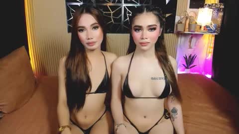 Snapshot of ayicum chatting on 11.22.25 ur lovely ayi online show from 11.22.25