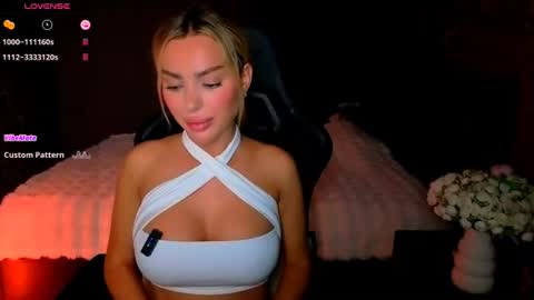 Snapshot of ayla_demir chatting on 07.06.26 Ayla Demir online show from 07.06.26