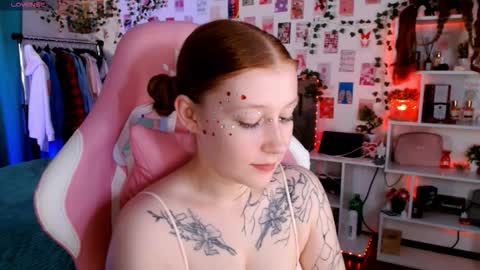 Ayla hill online show from 11.20.25