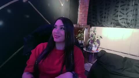 Snapshot of ayla_ny chatting on 06.26.26 nany online show from 06.26.26