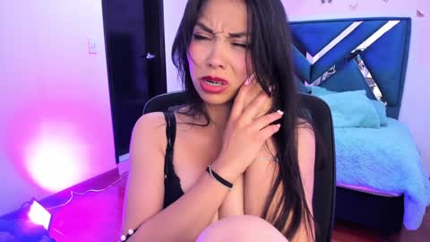 Aylin online show from 01.09.25