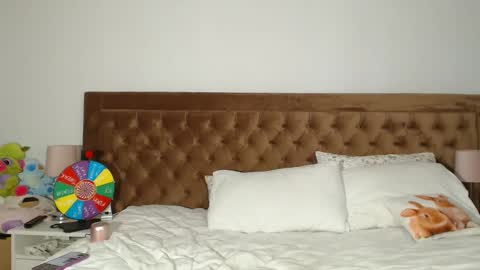 Aylin online show from 01.26.25