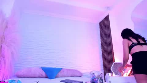 aylinlove_ online show from 06.13.26