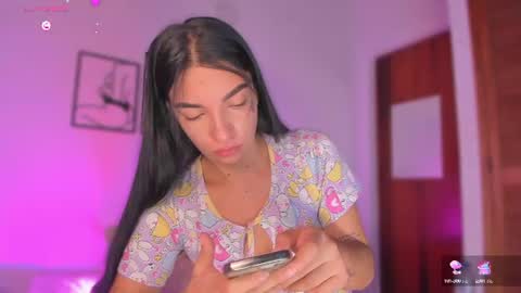Snapshot of aylinz chatting on 07.16.26 Alish online show from 07.16.26