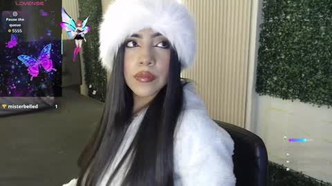 Aysel online show from 10.28.25