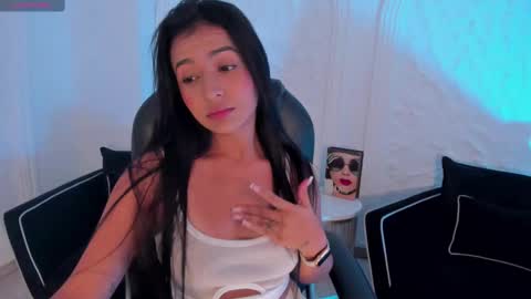 Ayshel online show from 10.07.25