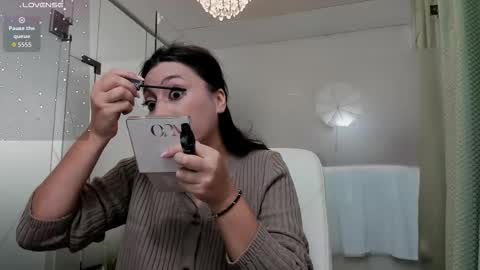 Ayumi online show from 09.25.25