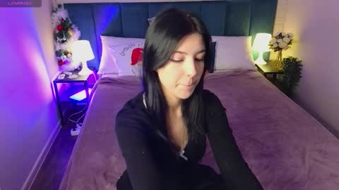 Azaliya online show from 01.11.26