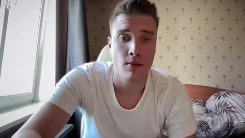 Snapshot of azazelmax chatting on 09.26.25 azazelmax online show from 09.26.25