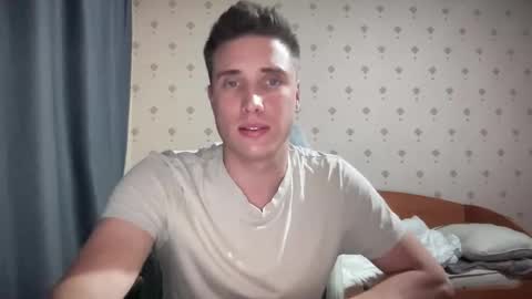 Snapshot of azazelmax chatting on 10.09.25 azazelmax online show from 10.09.25