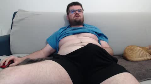 Azer online show from 10.28.25