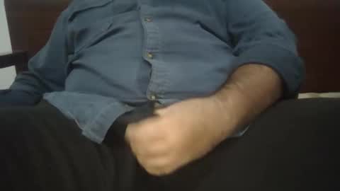 azizou83 online show from 11.29.25