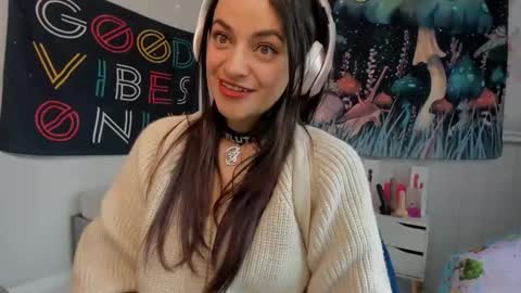 Azucena R online show from 11.06.25