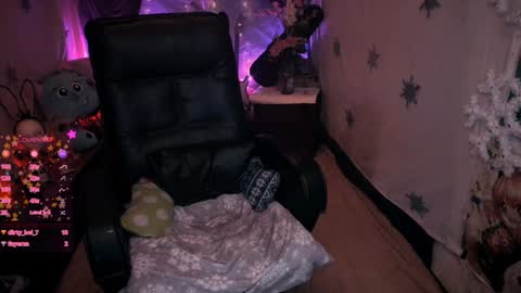   online show from 01.14.25