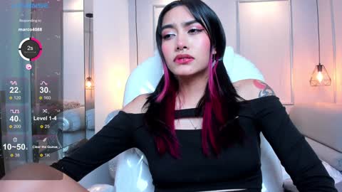 Azura online show from 02.06.25