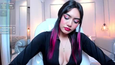 Azura online show from 02.08.25