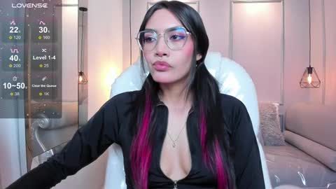 Azura online show from 09.24.25