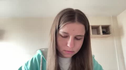 Snapshot of azzieheberly chatting on 06.17.26 Niki online show from 06.17.26