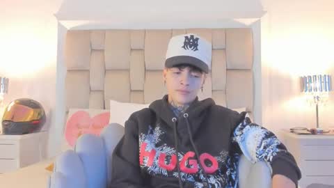 Snapshot of b3k_afrodict chatting on 10.15.25 Anny online show from 10.15.25