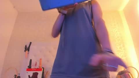 Snapshot of b3k_afrodict chatting on 10.25.25 Anny online show from 10.25.25