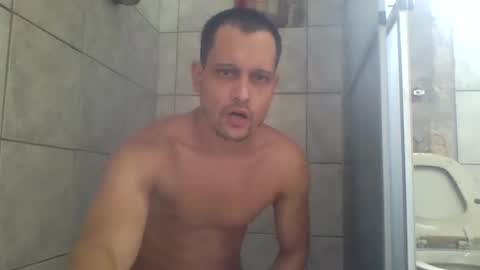 M4ll0y online show from 02.16.25