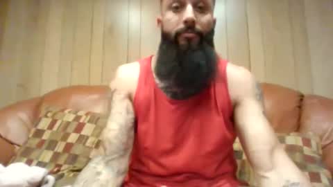 Snapshot of b713htx chatting on 11.26.25 Miguel online show from 11.26.25