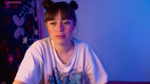 Snapshot of bab_ee02 chatting on 12.11.24 bab_ee02 online show from 12.11.24