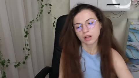 Snapshot of babby_anyaa chatting on 05.20.26 Anya online show from 05.20.26
