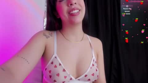 Queen B online show from 10.06.25