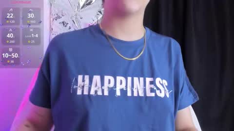 Queen B online show from 02.28.26