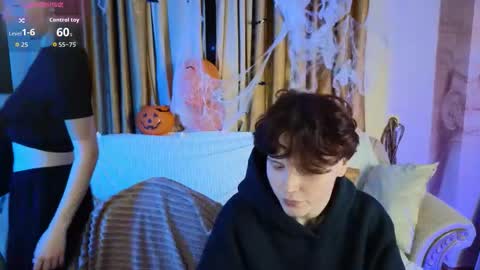 Snapshot of babees_eva chatting on 10.20.25 Sweety Eva online show from 10.20.25